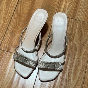 Elegant Snakeskin Strap Women's Heels